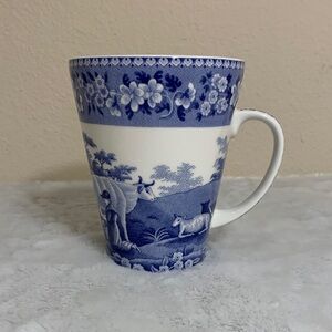 Spode “Blue Room Collection” “Milk Maid” Pattern Mug